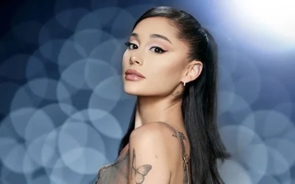 Ariana Grande pasiekė tikrąją šlovės viršūnę – dar prieš naujus metus užfiksavo įspūdingą „Spotify“ rekordą ir pralenkė Tailor Swift