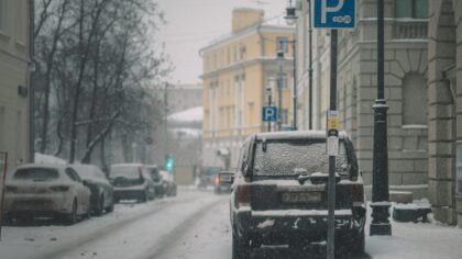 Paneigti mitai apie automobilių plovimą žiemą: tai yra žymiai svarbiau nei jūs galvojate, ekspertas pasakė viską, ką turėtumėte žinoti