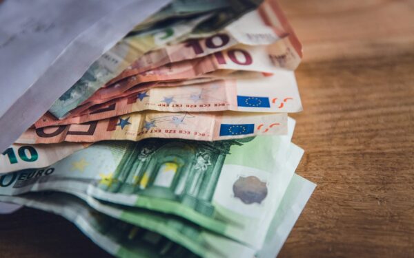 Uždirbti milijoną – žymiai paprasčiau nei jūs galvojate: pasinaudokite šiais patarimais ir pamirškite apie pinigų trūkumą ir kitas problemas