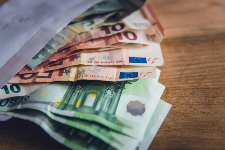 Uždirbti milijoną – žymiai paprasčiau nei jūs galvojate: pasinaudokite šiais patarimais ir pamirškite apie pinigų trūkumą ir kitas problemas