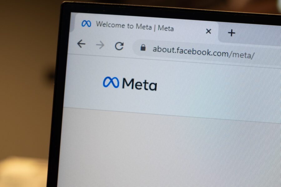 Net 64 proc. interneto naudotojų naršyklėje vienu metu yra atsidarę daugiau kaip 11 aktyvių skirtukų: daugelis galvoja, kad tai sulėtina kompiuterį, bet ar tai tiesa?