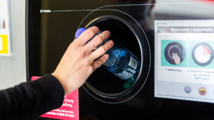 Lietuviai per metus grąžino rekordinį kiekį užstato pakuočių – naujausi skaičiai nustebins daugelį, kai kurie gyventojai užstatą aukojo