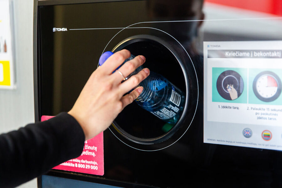 Lietuviai per metus grąžino rekordinį kiekį užstato pakuočių – naujausi skaičiai nustebins daugelį, kai kurie gyventojai užstatą aukojo