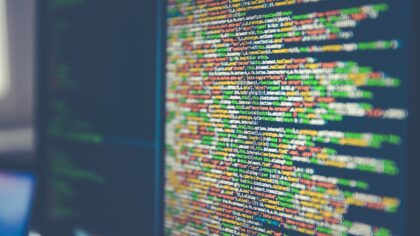 Vykstant 5G tinklo plėtrai, daliai visuomenės vis dar kyla klausimų dėl šio ryšio saugumo: ekspertai pasakė viską, ką turėtumėte žinoti apie šią ryšio technologiją