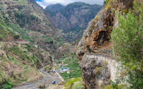 Atrasta, bet vis dar paslaptinga – Madeira: 7 mitai, kurie gaubia šį Atlanto perlą