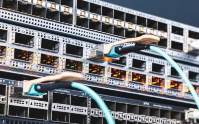Greitis šviesolaidžiu: kur šiandien pasiekiami sparčiausi interneto ryšiai ir ką tai reiškia mums
