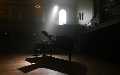 Ilgiausi pianino koncertai be pertraukos: kaip ištvermės pianistai treniruoja kūną, protą ir klausą