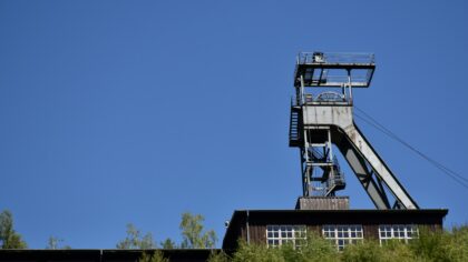 Kaip kuriamos giliausios kasyklų šachtos: inžineriniai sprendimai arti Žemės centro ir kas jose vyksta