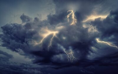 Kaip žaibai „suskaičiuoja“ atmosferą: netikėti skaičiai apie audras, ozoną ir mūsų kasdienybę