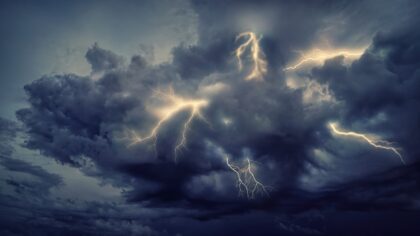 Kaip žaibai „suskaičiuoja“ atmosferą: netikėti skaičiai apie audras, ozoną ir mūsų kasdienybę