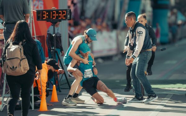 Vyresni nei 90 metų maratono dalyviai: ką atskleidžia žmones į starto liniją sugrąžinantys gyvenimo finišai