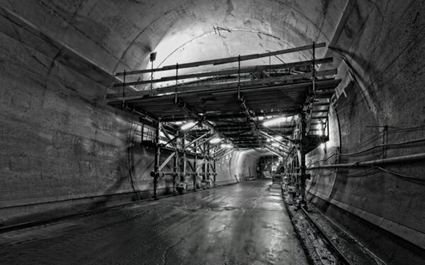 Giliausiai įrengti metro ir tuneliai: kaip inžinieriai kasa po miestais dešimčių aukštų gylio „antrąjį pasaulį“